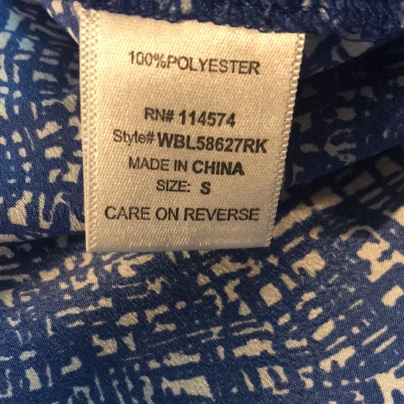 PLEIONE Striped Sleeveless Button Down Blouse. - Picture 6 of 6